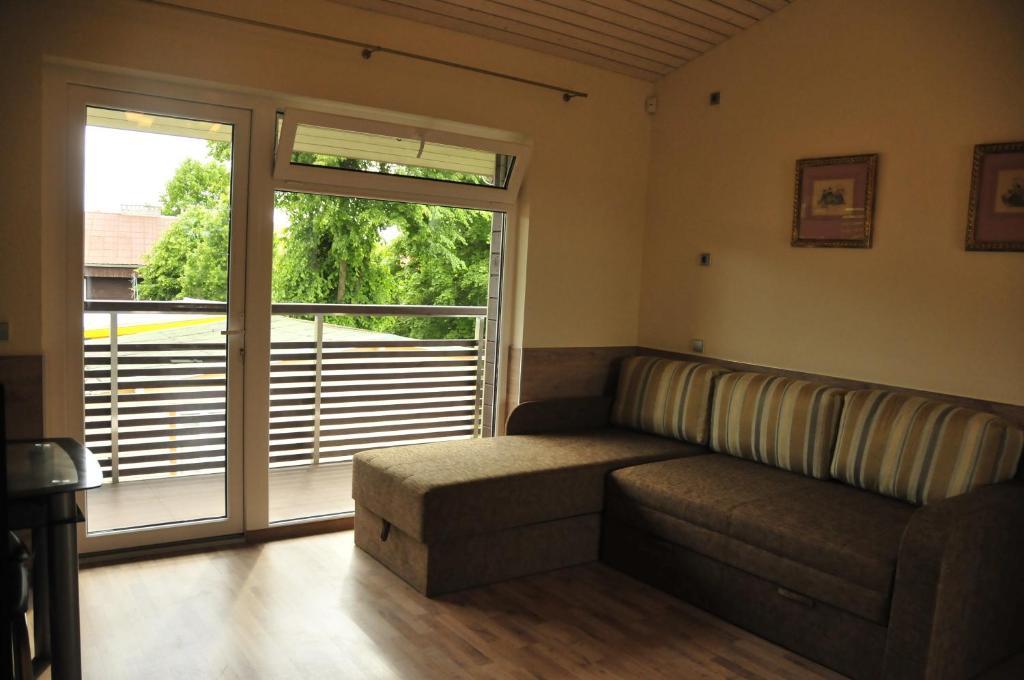 Apartamentai Trys Pusys Šventoji 객실 사진