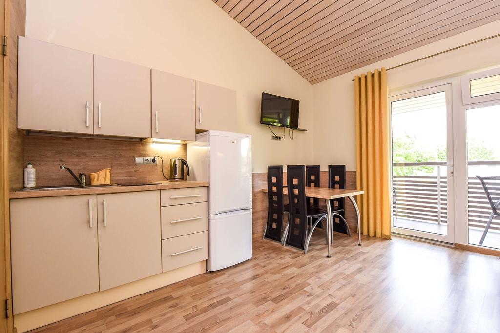 Apartamentai Trys Pusys Šventoji 외부 사진